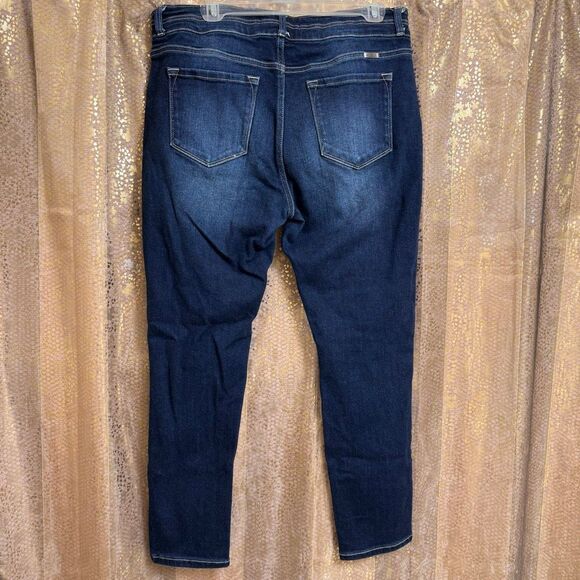 KanCan High Rise Ripped Distressed Cropped Jean Stretch Dark Wash Size 31/14 - Picture 3 of 10